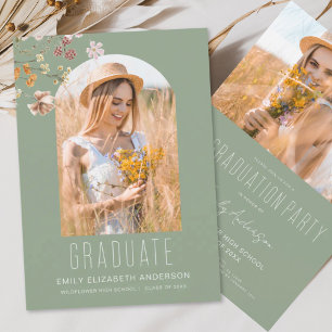 Invitation Sage Green Fleur sauvage Graduation Party Arch Pho