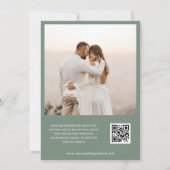 Invitation Sage Green Monogramme Script Photo QR Code Mariage (Dos)