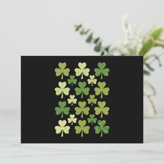 Invitation Saint Patrick's Day Heart Lucky Clover Shamrock (Debout devant)