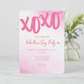 Invitation Saint Valentin XOXO Pink Watercolor Party (Debout devant)