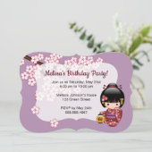 Invitation Sakura Kokeshi Doll Cute Geisha fête d'anniversair (Debout devant)