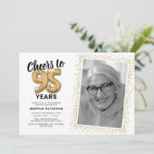 Invitation Salutations aux années 95e anniversaire Photo (Debout devant)