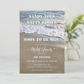 Invitation Sandy Toes Salty Kisses Fête des mariées (Debout devant)
