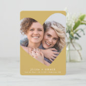 Invitation SAVE THE DATE lgbtq moderne photo cadre coeur or (Debout devant)