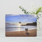 Invitation Save the Date Romantic Couple on Beach (Debout devant)