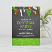 Invitation Score Big with Our Football Party Invitations! (Debout devant)