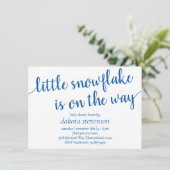 Invitation Script bleu simple | Petit flocon de neige sur le  (Debout devant)