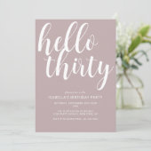 Invitation Script de 30e anniversaire rose pâle blanc moderne (Debout devant)