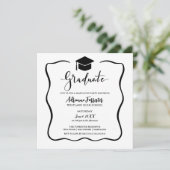 Invitation Script Graduel moderne Décontracté Casquette Grad (Debout devant)