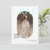 Invitation Script minimal moderne Aqua Photo Graduation Party (Debout devant)
