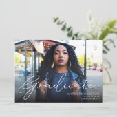 Invitation Script Mod Photo Graduation Party (Debout devant)