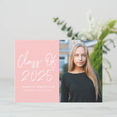 Invitation Script moderne Blush Pink Photo Party graduation (Debout devant)