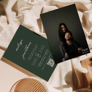 Invitation Script moderne Dark Green Monogram QR code Mariage