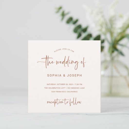 Invitation Script moderne | Mariage en terre cuite et crème (Debout devant)