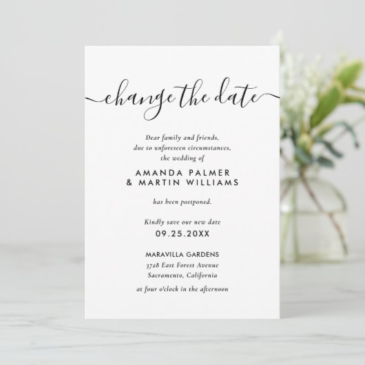 Invitation Script moderne Noir Blanc Changer Le Mariage Date (Debout devant)