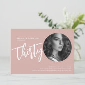 Invitation Script moderne Photo 30e anniversaire fête Dusty r (Debout devant)