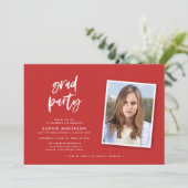 Invitation Script Red and Blue Photo Graduation Party (Debout devant)