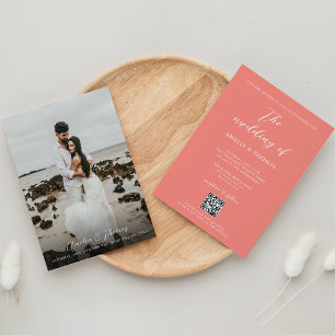 Invitation Script simple élégant Coral Rose QR Code Mariage