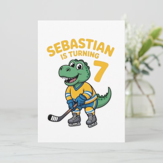 Invitation Sebastian Birthday 7th  (Debout devant)