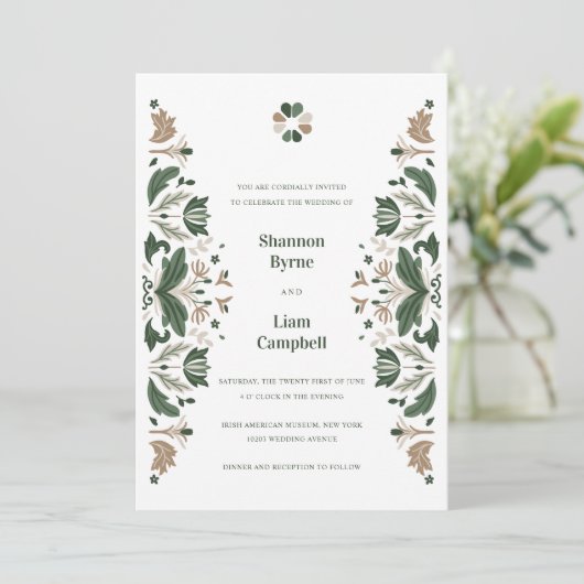 Invitation Shamrock d'art populaire irlandais Mariage celtiqu (Debout devant)