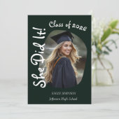 Invitation She Did It! Modern Photo Graduation Party  (Debout devant)