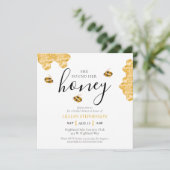 Invitation She Found Her Honey Bee Themed Bridal Shower (Debout devant)