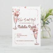 Invitation She Said Yes Blush Floral Champagne Bridal Shower (Debout devant)