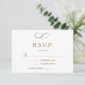 Invitation Signe d'infini Monogramme Or Mariage blanc RSVP (Debout devant)