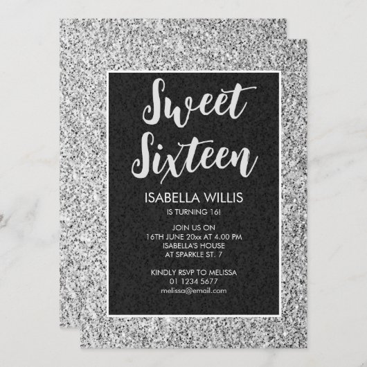 Invitation Silver gray scintille Sweet 16 élégant script (Devant / Derrière)