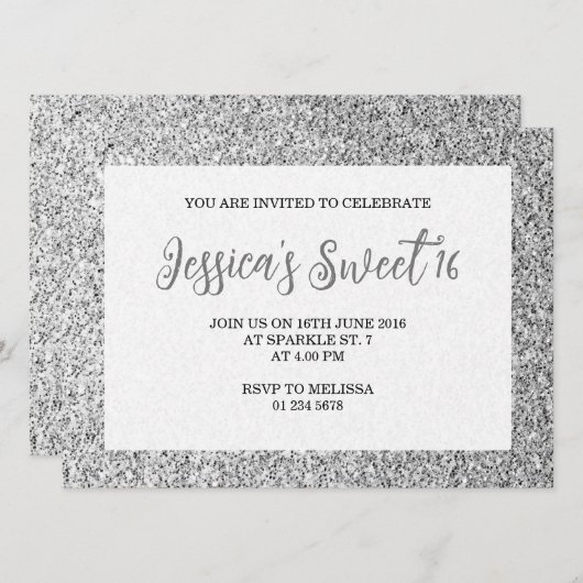 Invitation Silver gray scintille Sweet 16 élégant script (Devant / Derrière)