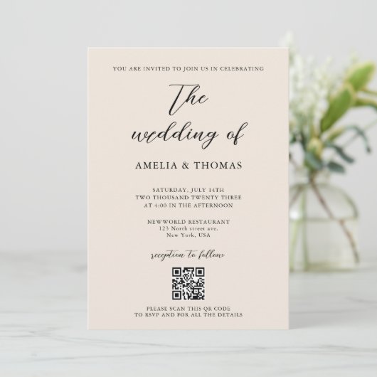 Invitation Simple Elegant Script de crème Photo QR Code Maria (Debout devant)