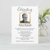 Invitation Simple Élégante Célébration Commémorative De La Vi (Debout devant)