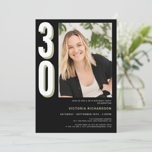 Invitation Simple moderne 30e anniversaire (Debout devant)