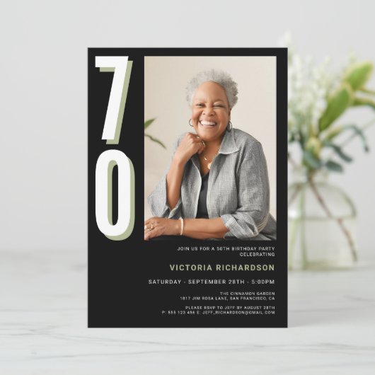 Invitation Simple moderne 70e anniversaire (Debout devant)