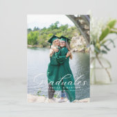 Invitation Simple Moderne Calligraphie Photo Bleu Graduation (Debout devant)