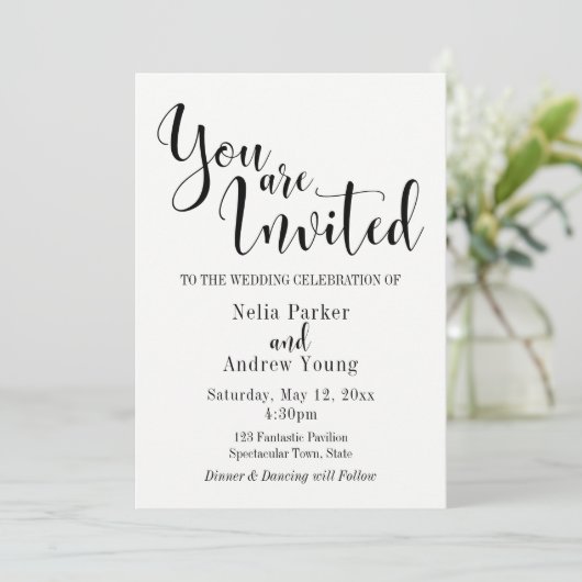 Invitation Simple, Moderne, Vous Êtes Invité Mariage De Typog (Debout devant)