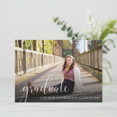 Invitation Simple Photo Elegant Script Graduation Party (Debout devant)