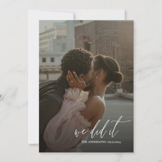 Invitation Simple Script Moderne Nous L'Avons Fait Photo De M (Devant)