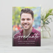 Invitation Simple Script Photo Graduation Party (Debout devant)