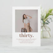 Invitation Simple Taupe Brown Photo minime 30e anniversaire (Debout devant)