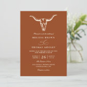 Invitation Simple Western Bohemian Cow Skull QR Code Wedding  (Debout devant)