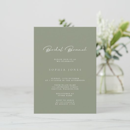 Invitation Simplement Elegant Sage Green Bridal Brunch Invita (Debout devant)