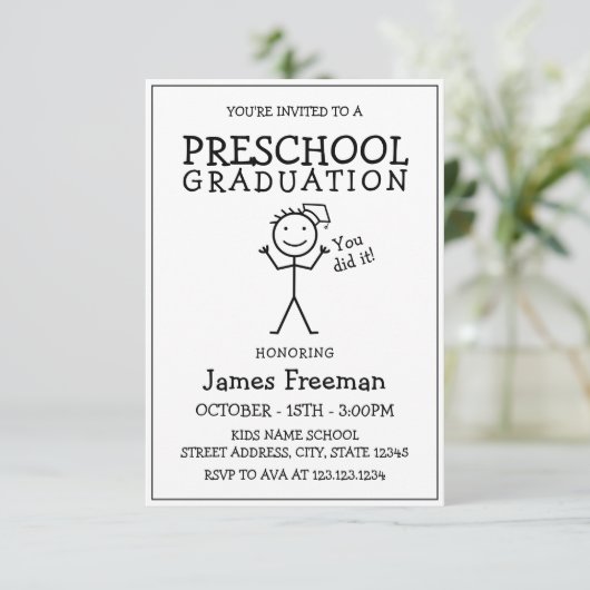 Invitation Simples bâtonnets noirs et blancs Diplôme préscola (Debout devant)