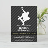 Invitation Skateboard ; Gris noir et gris foncé (Debout devant)