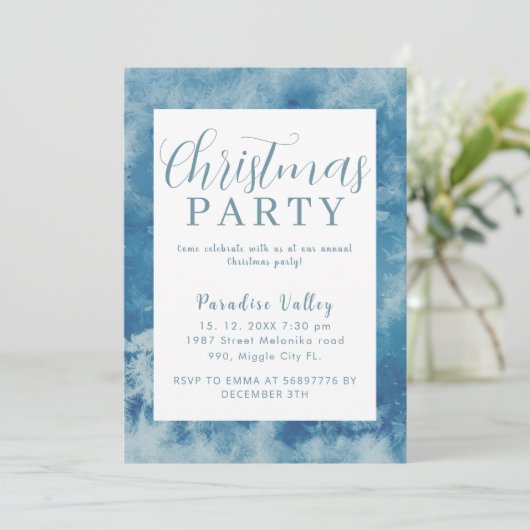 Invitation Sky Modern Dusty Blue Snowflake (Debout devant)