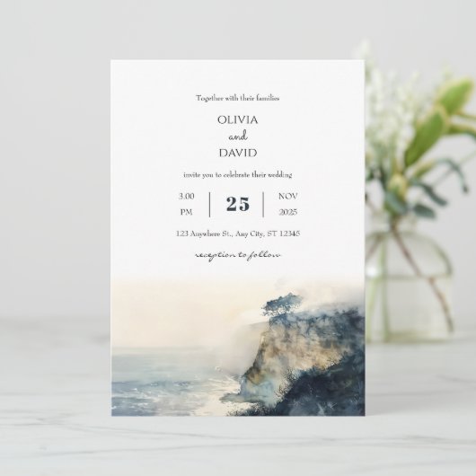 Invitation Soft Misty Coastal Cliff Matin Plage Mariage (Debout devant)