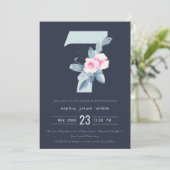 INVITATION SOFT NAVY BLUSH BLUE FLORAL 7E TOUT ÂGE ANNIVERSAI (Debout devant)