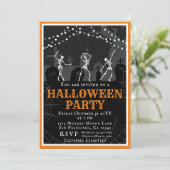 Invitation Soirée Costume de cimetière Halloween Skeletons (Debout devant)