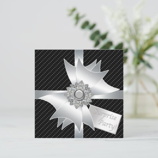 Invitation Soirée d'anniversaire Elegant Black Surprise (Debout devant)