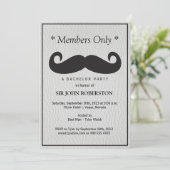 Invitation Soirée de Célibataire Réservée aux Membres Fausse  (Debout devant)